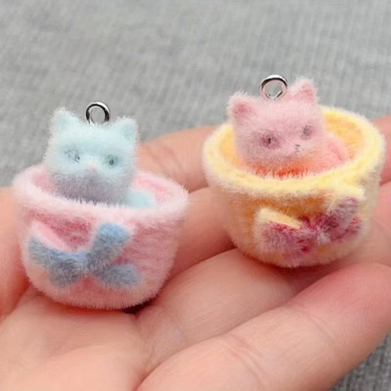 Jewelry Making For Birthday Party - 4pcs 3D plush resin cat pendant,